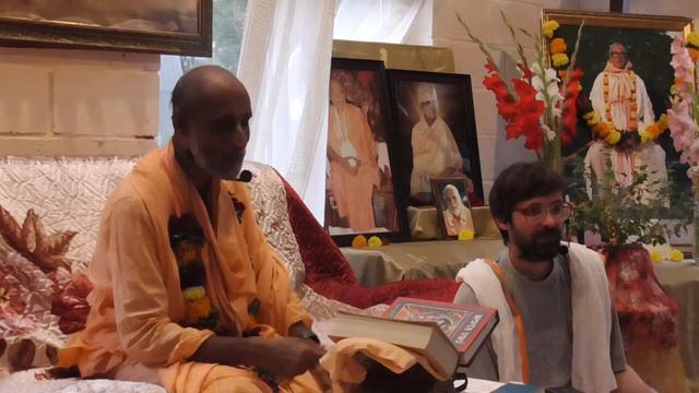 2019.08.25_3.2. Вечерняя программа ШБ Прапанна Тиртха Госвами Мж смотреть онлайн