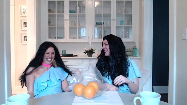Episode 5 - Chatbook gift ideas, Kam and Kelli try Vocal Fry, Sseko Sandals unboxing смотреть онлайн