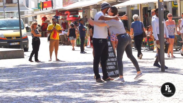 🇵🇹TURISTAS DE PORTUGAL SE EMOCIONAM COM PEDIDO DE MENDIGO - FELIPE LOPES🇵🇹 смотреть онлайн