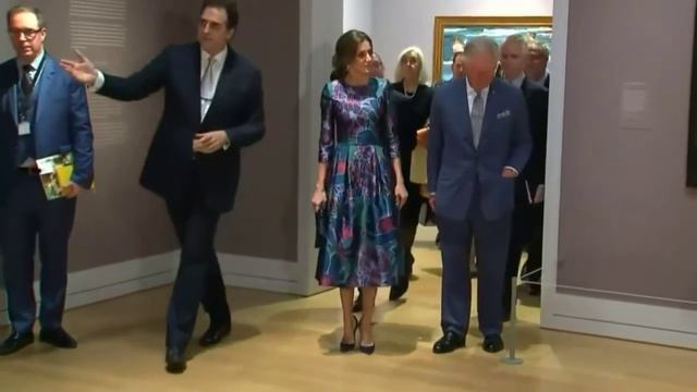 ROYAL GREETING - The Prince Of Wales Bows And Hand Kisses The Queen Of Spain.