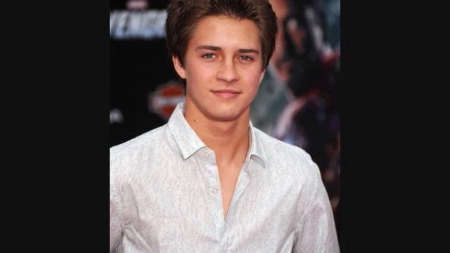 Something About The Sunshine (Billy Unger Video) смотреть онлайн