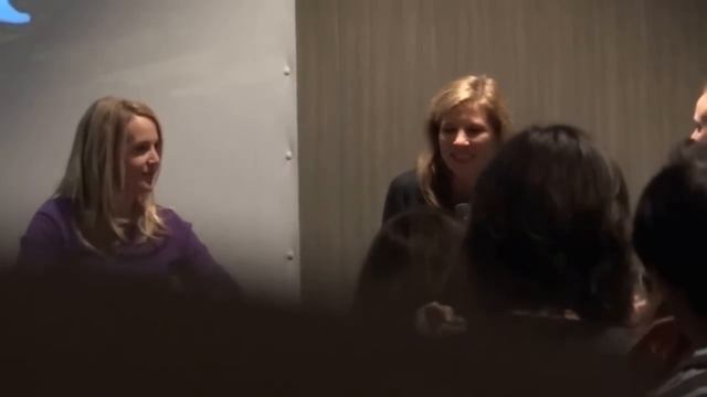 Renee O'Connor & Alexandra Tydings @ Xenite Con III (25.10.14)