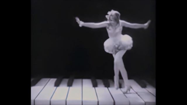 Anny Ondra movies with Piano sound смотреть онлайн