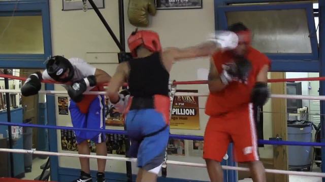Anthony Harris trains for Nationals with the Garfield Park Boxing Club смотреть онлайн