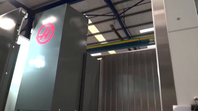 Swiftool install their 2nd HAAS UMC-750 5-axis CNC machine смотреть онлайн
