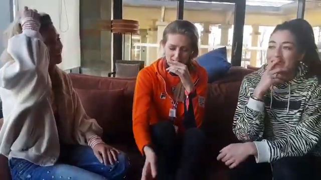 Ontbijt met TeamNL - Ellen Hoog & Naomi van As смотреть онлайн