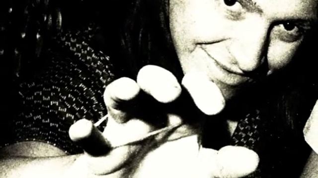"Laird Cregar (2nd Version)" Playground смотреть онлайн