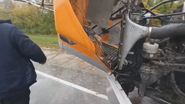 Заводим Freightliner на дороге. Помощь в пути. Любимая работка / Дальнобой.48 смотреть онлайн