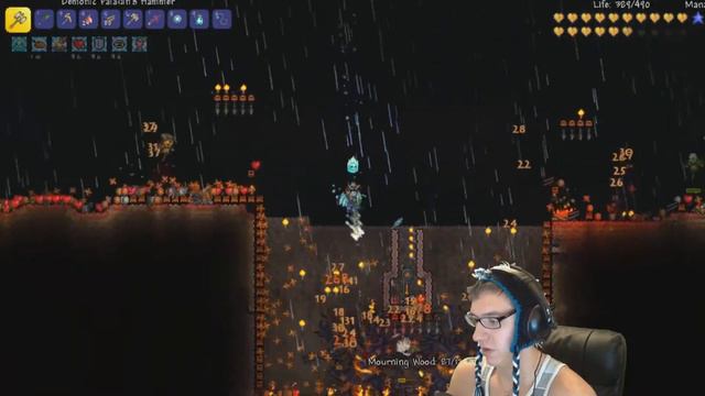 Let's Play Terraria 1.2.4.1 Warrior Class Part 35!: PUMPKIN SMASHIN! смотреть онлайн
