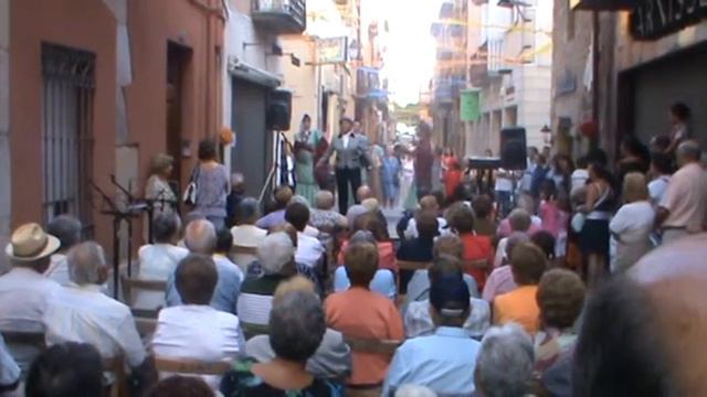 Pilar Pueyo y su grupo (Festa carrer Sant Joan 2010) смотреть онлайн