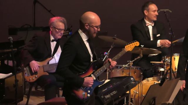 Don’t Get Around Much Anymore - VILLE VILÉN & MARZI NYMAN & TERO SAARTI смотреть онлайн