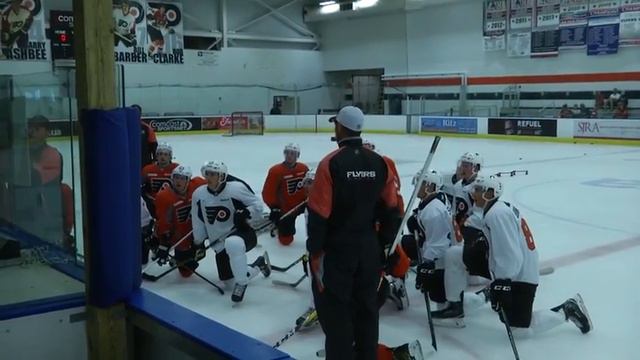 Flyers GM Ron Hextall explains the prospect development process смотреть онлайн