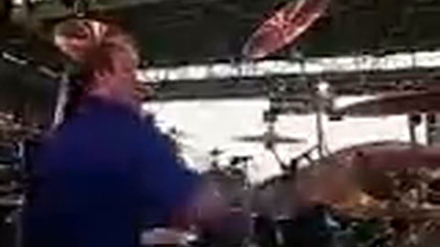 John Entwistle Woodstock 99 смотреть онлайн