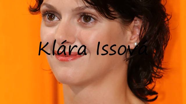 How to Pronounce Klára Issová? смотреть онлайн