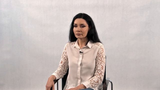 József Attila: Kopogtatás nélkül - Előadja: Gregor Bernadett смотреть онлайн