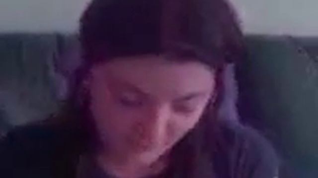 Ružica Petronijević govori pesmu Večeras смотреть онлайн