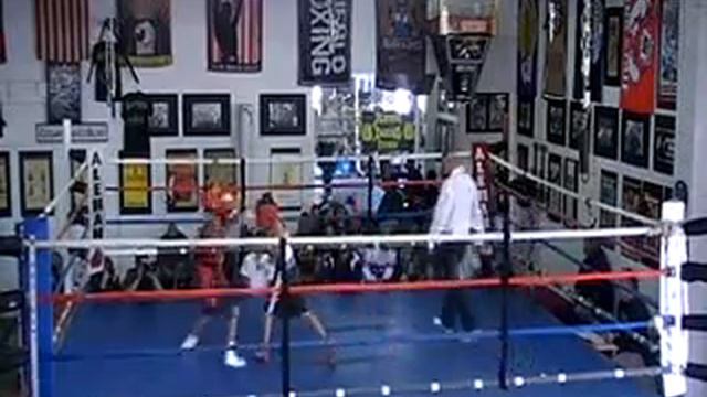 06 Allen Medina (Valley Vipers Clovis 11 76) v Jacob Marquez (Arvin BC 11 79) смотреть онлайн