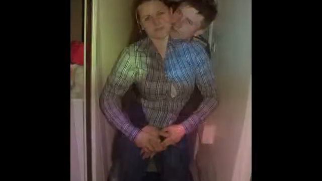 eli si mali смотреть онлайн