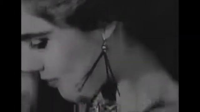 Femme fatale Anonhi e Bill Frisel, Nico e Lou Reed +Edie Sedgwick смотреть онлайн