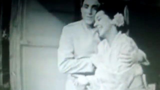 MADAMA BUTTERFLY IO T'HO GHERMITA....