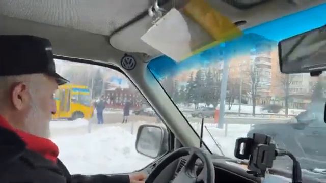 24.01.2022 Раздача хлеба пенсионерам. Михаил & Наталья Боднар, (Auburn, WA, USA), Ия Шульга, Ровно.