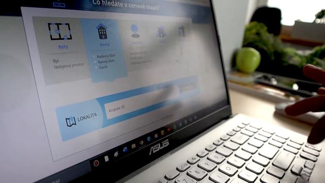 VIDEOVIZITKA - TOMÁŠ NOVÁK RE/MAX SYNERGY смотреть онлайн