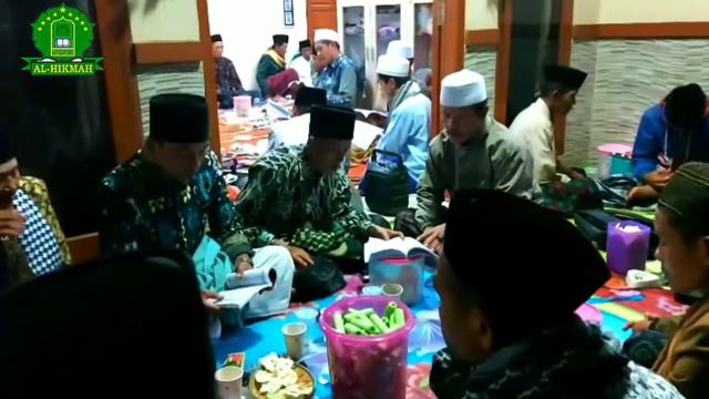 Sholawat Burdah Al-Busiri #sholawat #qosidah #burdah смотреть онлайн