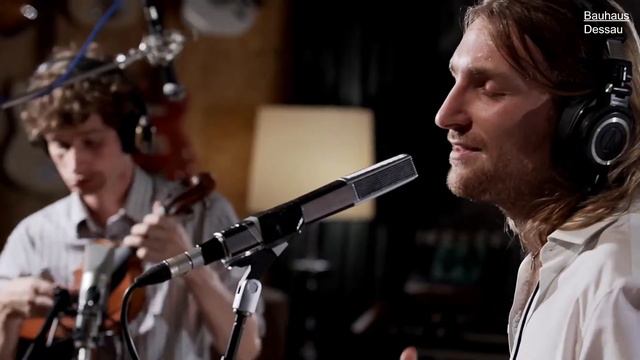 Bauhaus Open Stage: Dessau – Barcelona. Habla De Mí En Presente смотреть онлайн