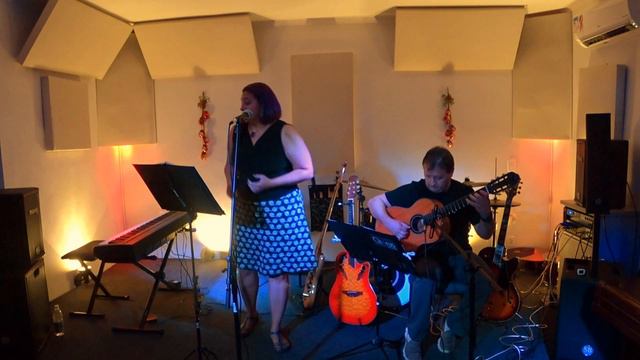 El Café de Chinitas de F. G. Lorca - Aline Sampaio смотреть онлайн