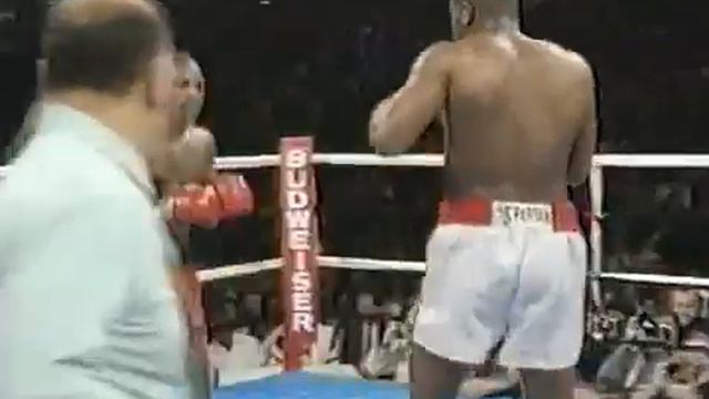 Evander Holyfield vs Riddick Bowe 1 (13 11 1992) смотреть онлайн