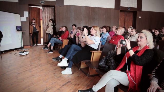 Новороздільський професійний ліцей - professional lyceum 5 ПТУ смотреть онлайн
