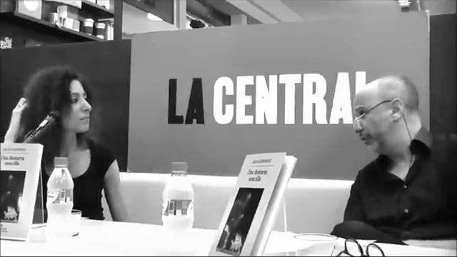 UNA HISTORIA SENCILLA: LEILA GUERRIERO смотреть онлайн