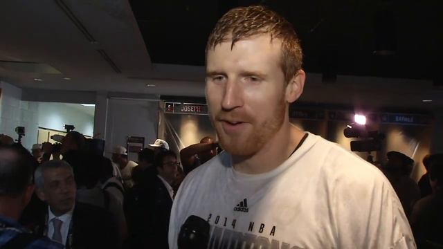 How Matt Bonner celebrates 2014 NBA title смотреть онлайн