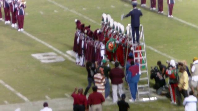 SCSU & FAMU Drum Majors (Tribute to Dr. William P. Foster) смотреть онлайн