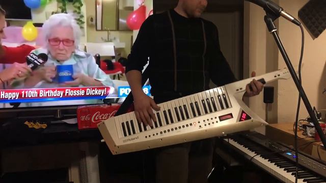 Roland Ax Edge Performance смотреть онлайн