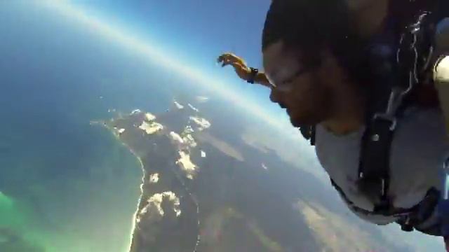Tandem Skydiving Video - Skydive Jurien Bay - Josh Hopkins смотреть онлайн