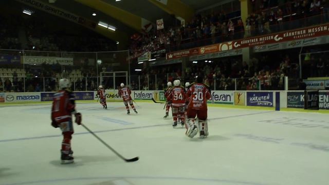 13.10.2013 KAC vs. RBS Besten Fans nach dem Spiel #1 смотреть онлайн