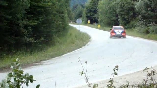 WRC Bulgaria 2010 - SS1 Batak Lake - Jasen Popov смотреть онлайн