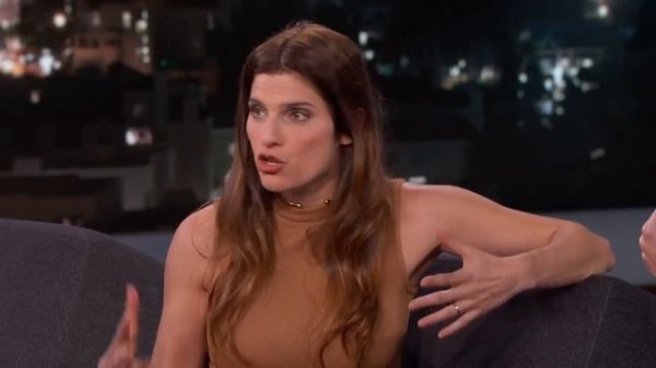 Lake Bell Really Committed To Her Fake English Accent