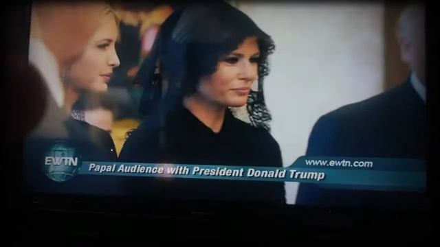 SIR DONALD J. TRUMP MEETS PAPA FRANCISCO.