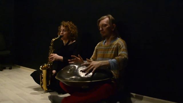 Mir And Vear (saxophone-and-drum-hang)