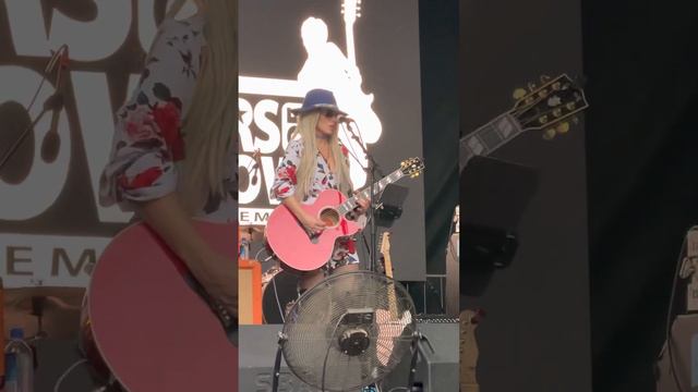 Orianthi- Keith Urban cover смотреть онлайн