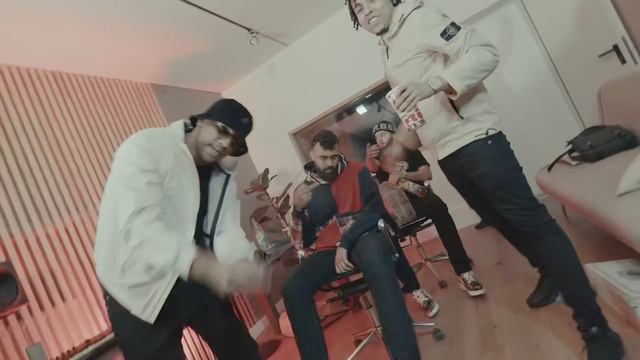 1019 - Neckbreaker ft Lucio101, Nizi19, Omar101, Karamel19 & Big Keen19 (p Tommy Gun & Nitrosantana смотреть онлайн