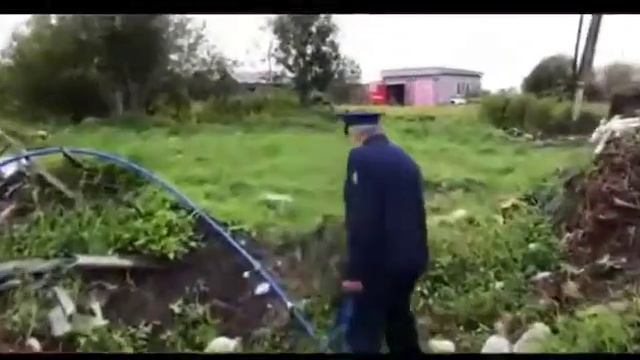 Как Лихолат сельское хозяйство в Кольском районе "поднимал"! Позор чиновника! смотреть онлайн
