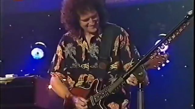 Jam Session Steve Lukather, Larry Carlton with Brian May & Claude Nobs Montreux 2001 смотреть онлайн
