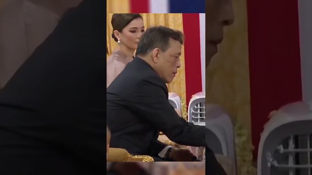 蘇提達王後妝容“黑化”，濃妝艷抹放飛自我，西拉米王妃黯然失色 смотреть онлайн