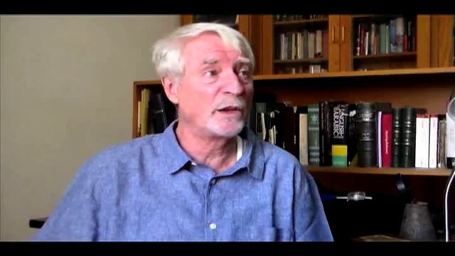 Translating from Arabic: Humphrey Davies talks about the realities and challenges смотреть онлайн