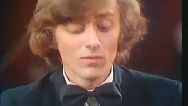 Krystian Zimerman plays Chopin Mazurka Op. 24 No. 1 - 1975 International Chopin Competition смотреть онлайн