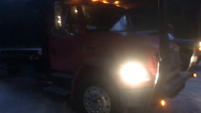 1996 Freightliner FL-70 Turbo Diesel 4-Car Hauler смотреть онлайн