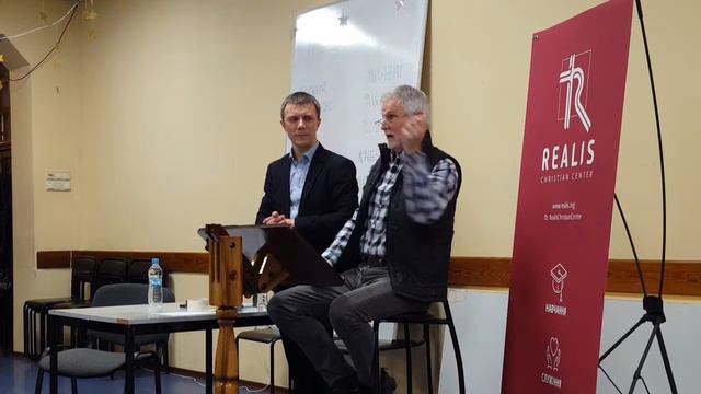 Брайян Відбін: "Біблія - це відповідь на ті проблеми, які виникали у певний період історії" смотреть онлайн